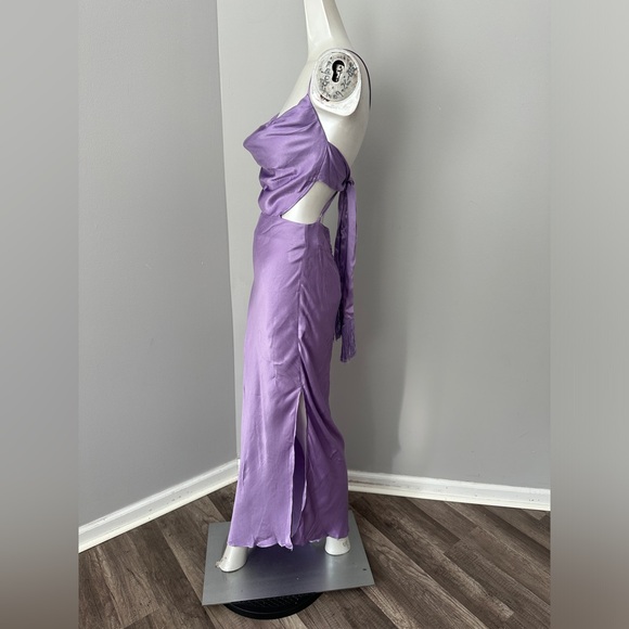 Michael Costello x REVOLVE Cassie Midi Dress in Purple - Picture 8 of 15